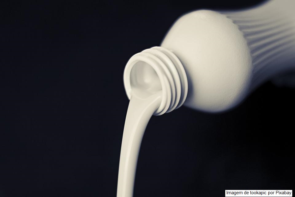 Nutricionista explica diferença entre bebida láctea e leite