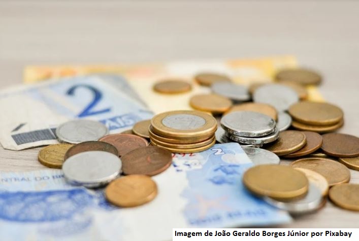 Inflação pelo IPC-S sobe 0,90%