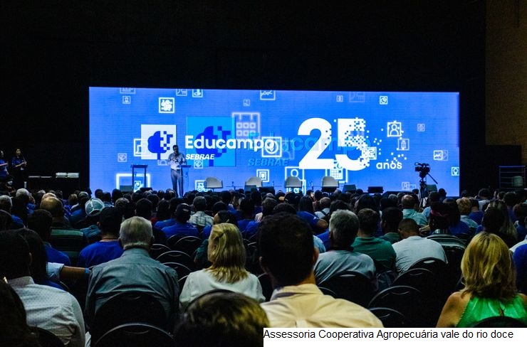 Cooperativa prestigia comemoração de 25 anos do projeto Educampo