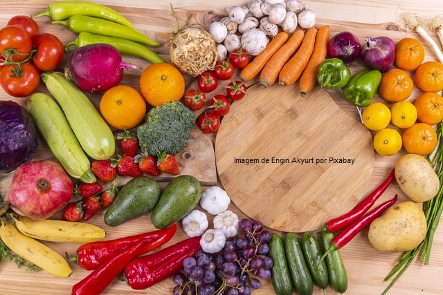 Webinário internacional debate iniciativas para promover produção e consumo de frutas, verduras e legumes