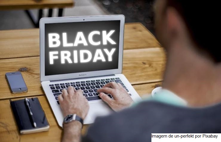 52% dos brasileiros fazem comparativos de preços, diz pesquisa sobre Black Friday
