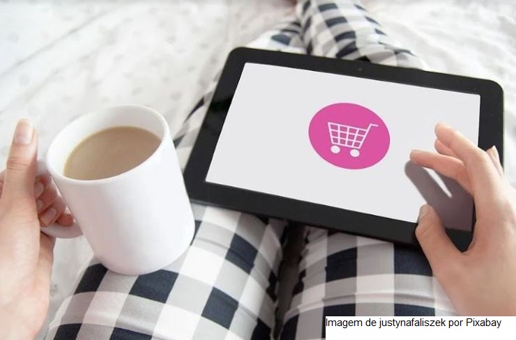 Brasileiros de 25 a 44 anos representam mais de 44% dos compradores de live commerce