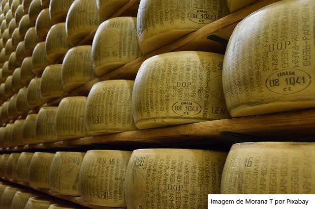 Itália – Vendas totais do Parmigiano Reggiano cresceram 2,4%