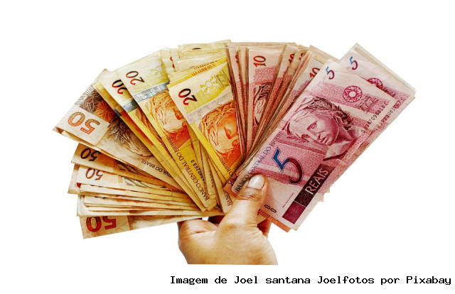 PIB cresce 3,2% e totaliza R$ 10,9 trilhões em 2023