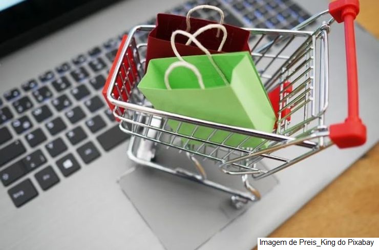 Compras online em supermercados e farmácias dispararam durante a pandemia