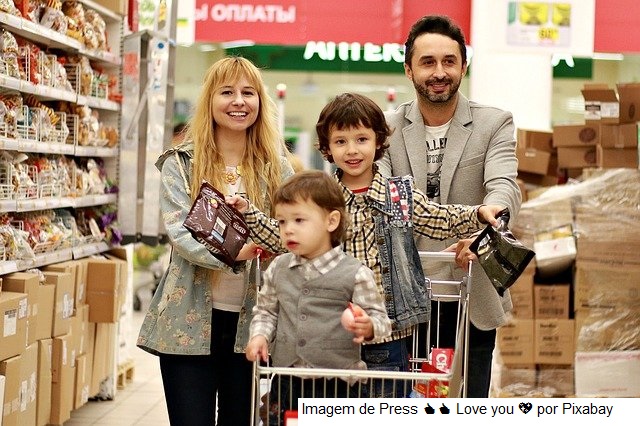 Consumo das famílias cresceu 4,95% em outubro