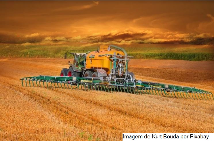 Autoridades e empresários da Rússia garantem a continuidade da exportação de fertilizantes ao Brasil