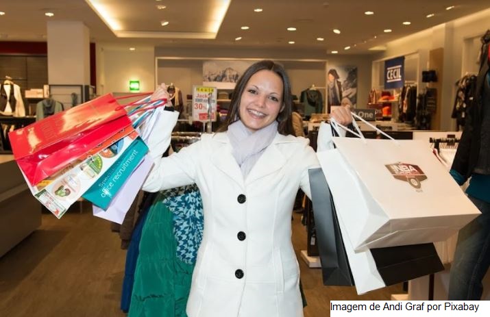 Shoppings e galerias atraem novas lojas com retomada das vendas