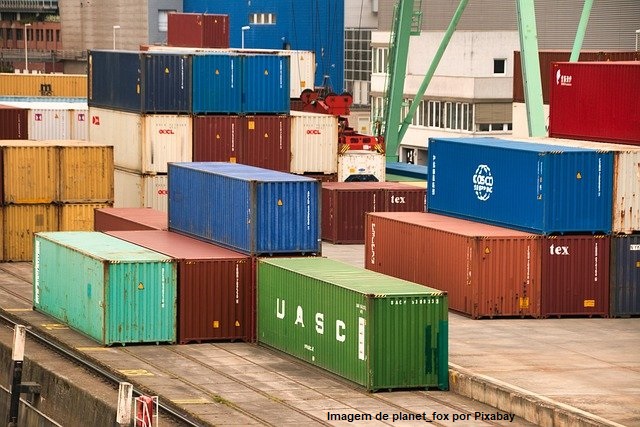 China ampliou liderança na origem de importações brasileiras em 2020