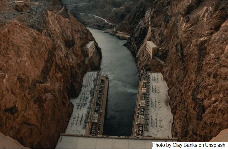 EUA – A seca deixa o rio Colorado sem água e os reservatórios no pior nível em cem anos