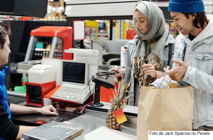 Empregos nos supermercados recuam no primeiro trimestre