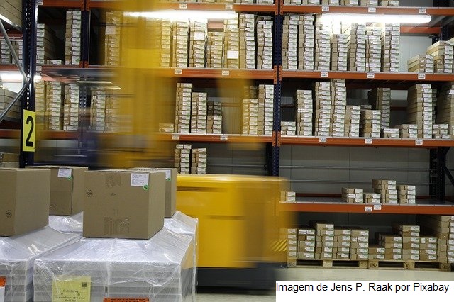 De olho no e-commerce, depósitos ganham versão só para empresas