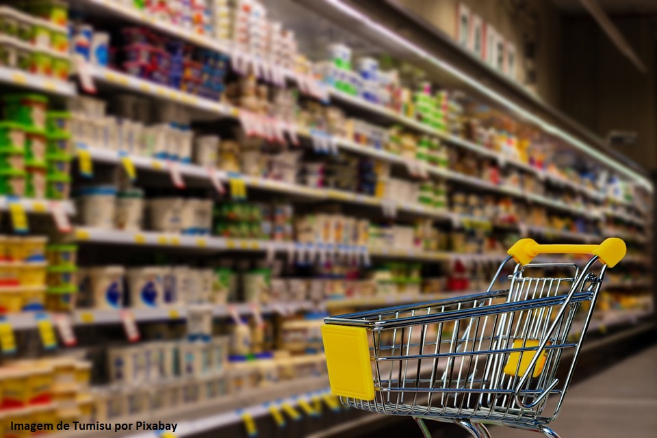 Vendas nos supermercados registram queda de 4,06% nos últimos 12 meses