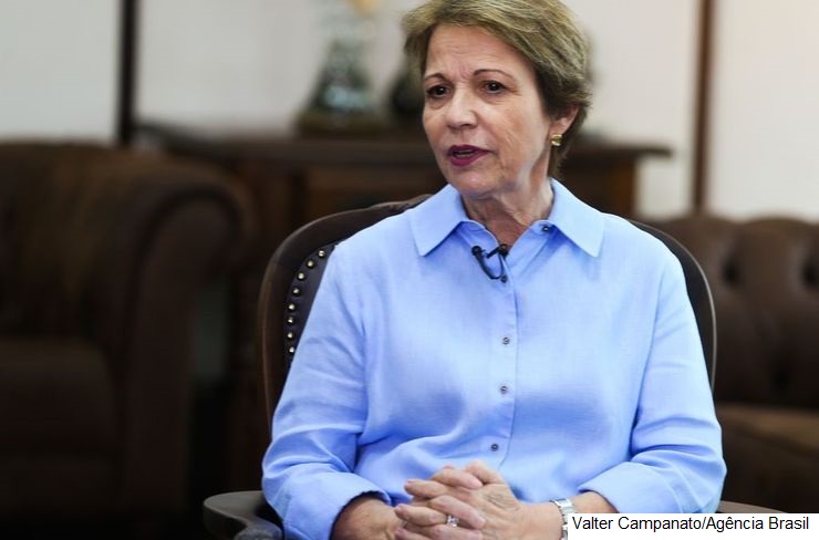 Ministra visita produtores rurais afetados pela estiagem no RS e em SC para definir medidas de socorro