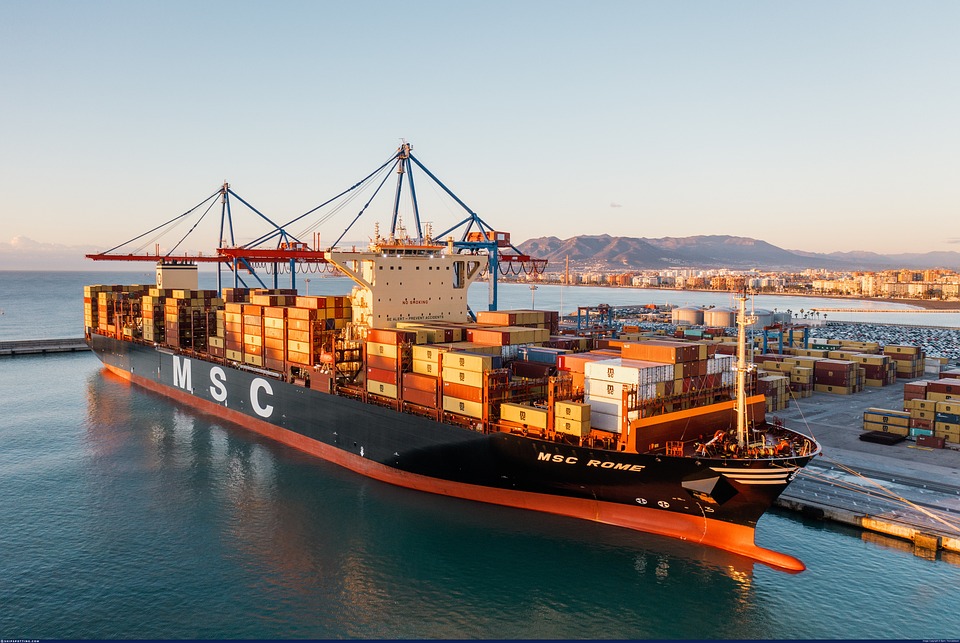 Importações e exportações de leite em pó aumentam com força em maio