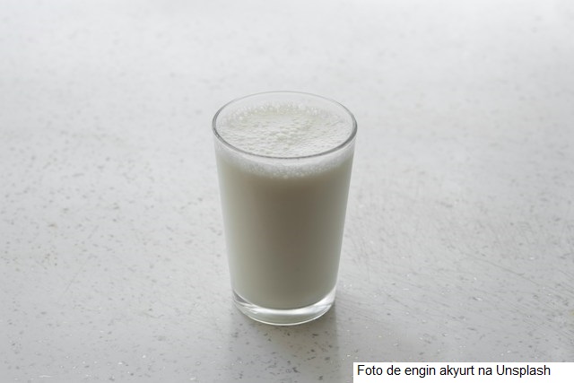 Com oferta menor, preço do leite sobe pelo segundo mês seguido