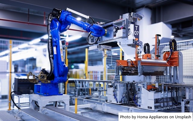Produção industrial recua -0,5% em maio