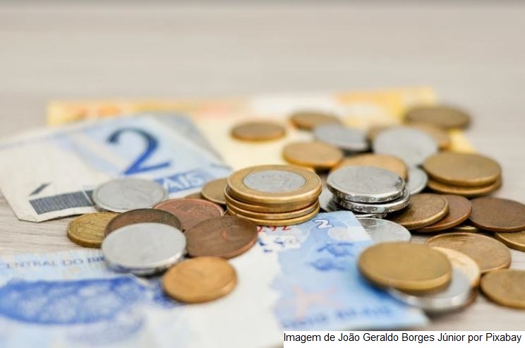 Mercado eleva previsão de inflação, juros, dólar; e derruba PIB