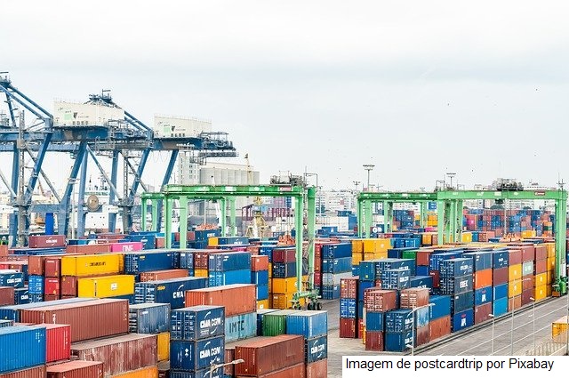 BC: contas externas têm saldo negativo de US$ 1,58 bilhão em julho