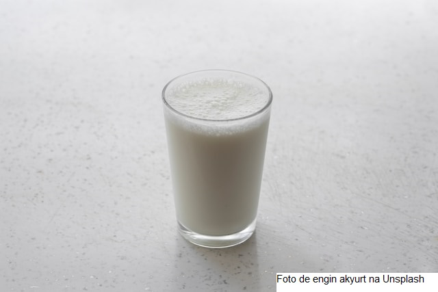 Leite de vaca é mesmo inflamatório? Nutricionista esclarece