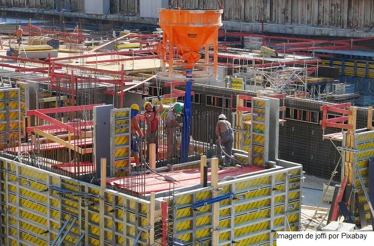 Minas Gerais registra superávit de 29,97 mil empregos em maio