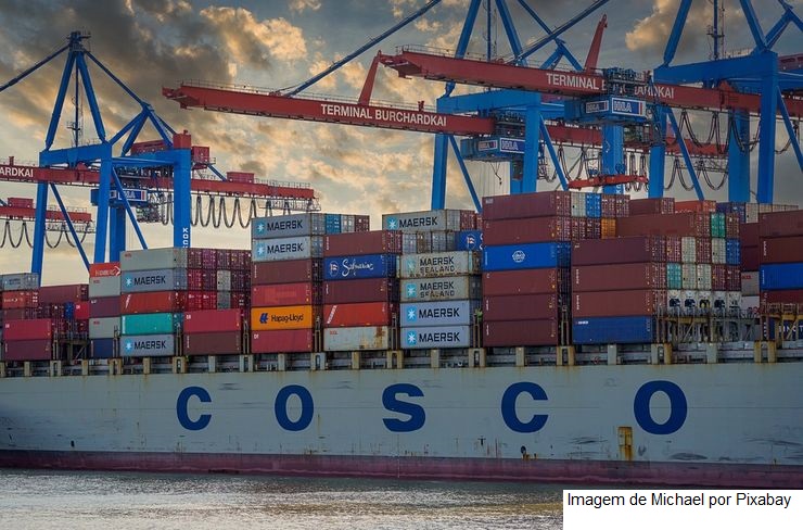 Brasil pode ter saldo comercial maior em 2023