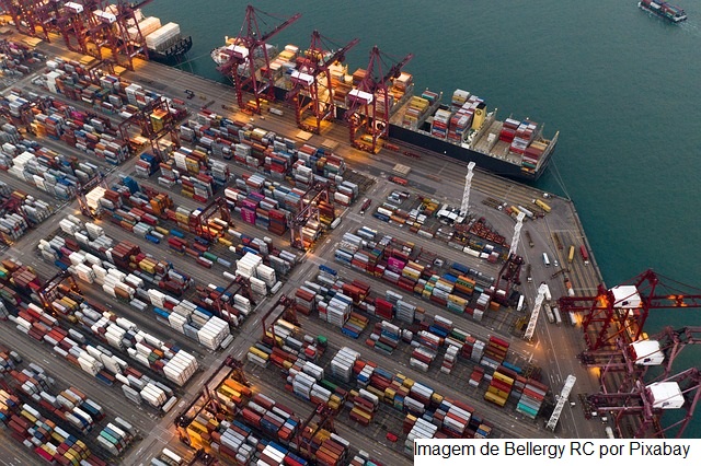 Exportação e importação seguem em forte alta e superávit comercial chega a US$ 58,75 bilhões no ano