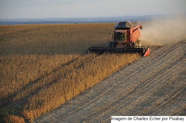 Colheita de soja ultrapassa 50% em todo o país