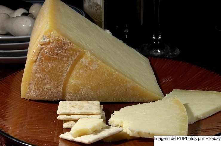 Queijo: questão cultural e redução do poder de compra influenciam consumo no Brasil