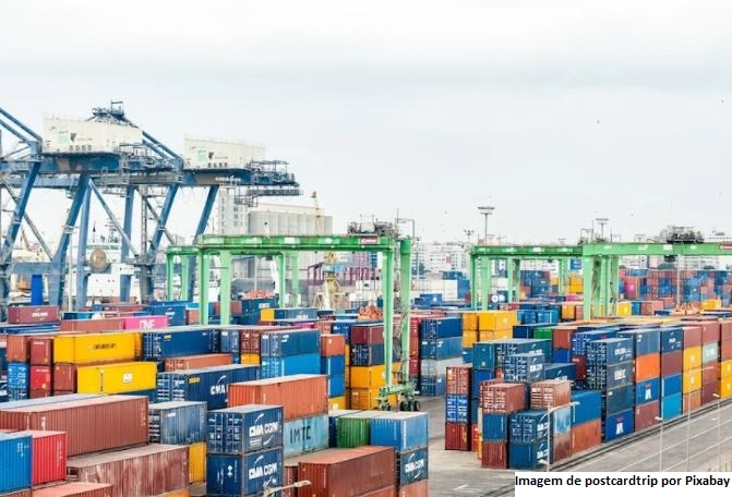 Superávit comercial segue em alta e se aproxima de US$ 42 bilhões até a terceira semana de julho