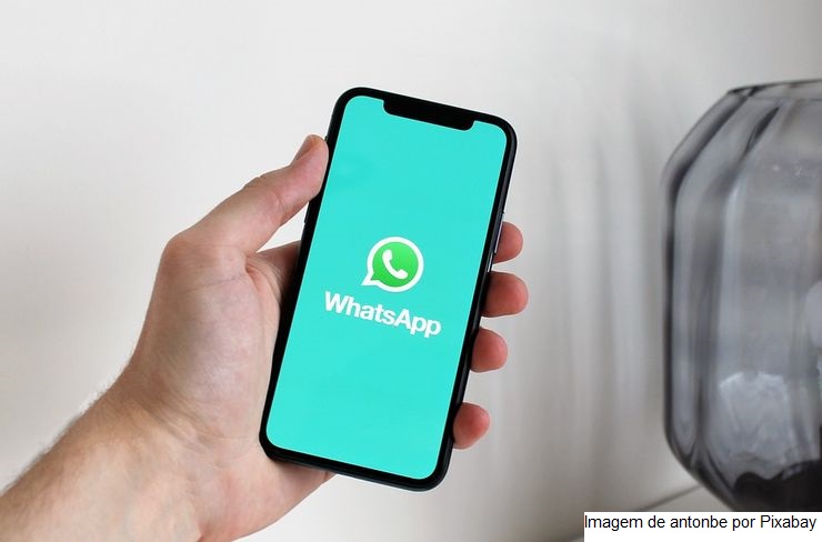 Nove em cada dez usuários de WhatsApp já conversaram com robôs de atendimento