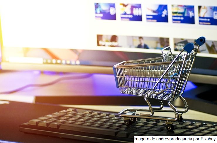 Estudo revela que faturamento do e-commerce cresceu 26% em 2021