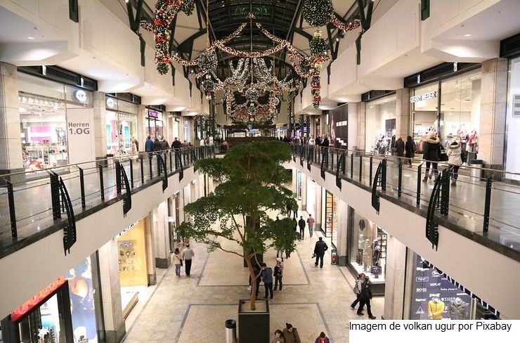 Vendas de Dia das Mães voltam a crescer em lojas de shoppings após dois anos
