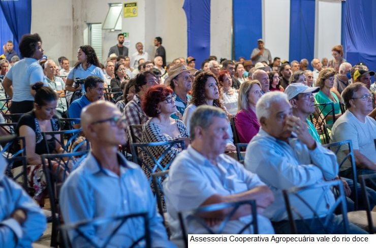 Cooperativa entrega Bônus Fidelidade na futura sede da Fábrica Ibituruna