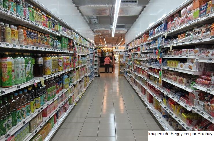 A ascensão do atacarejo no Brasil: modelo de compras cai no gosto popular