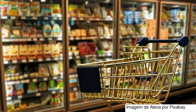 Confiança do Comércio sobe 2,4 pontos em setembro