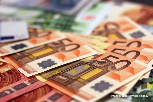 Zona do euro tem recessão confirmada no 1º trimestre