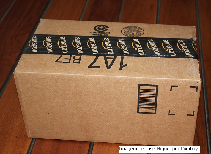 Amazon amplia centros de distribuição dentro das favelas brasileiras